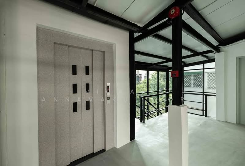 Thonglor Six, Bangkok, Khlong Tan Nua, Watthana, Bangkok, , 150 sqm, Retail Space For Rent, by Vichai Annavakulthorn, 500375338 - DDproperty.com