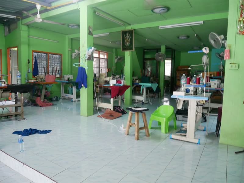 บ้านเดี่ยว 2 ชั้น 42 ตร.ว. ซอยแบริ่ง48 ถนนสุขุมวิท107, Samut Prakan, ถนนสุขุมวิท107, Samrong Nua, Muang Samut Prakarn, Samut Prakan, 4 Bedrooms, 180 sqm, Single Detached House For Sale, by คุณ เปรมยุดา อมรกาญจน์ (อิน), 500375342 - DDproperty.com