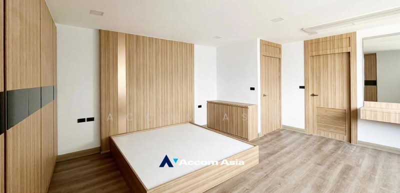 President Park Sukhumvit 24, Bangkok, 99 Sukhumvit 24 Alley, Khlongtoei Nua, Watthana, Bangkok, 3 Bedrooms, 223 sqm, Condo For Rent, by Accom Asia, 500375344 - DDproperty.com