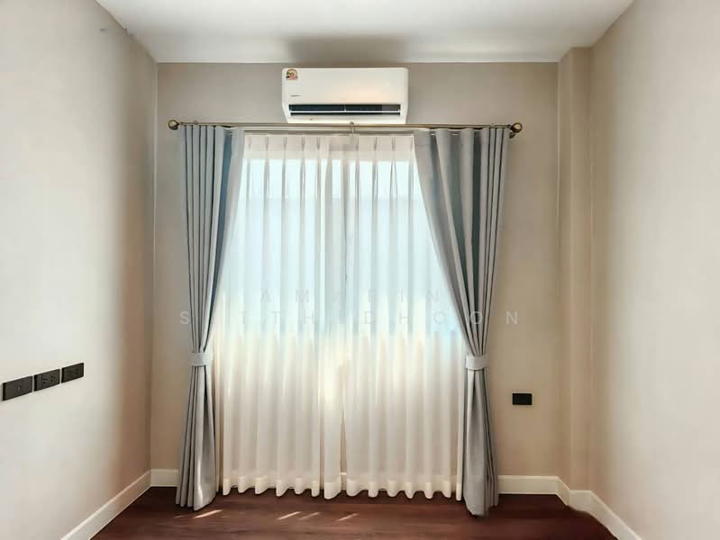 Bangkok Boulevard Bangna KM.5 : บางกอก บูเลอวาร์ด บางนา กม.5, สมุทรปราการ, ซอย บางนา-ตราด 37, บางแก้ว, บางพลี, สมุทรปราการ, 237 ตร.ม., บ้านเดี่ยว ขาย, โดย Amarin Sitthidhoon, 500375384 - DDproperty.com