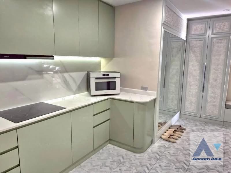 Baan Suanpetch, Bangkok, 18 Soi Sukhumvit 39, Khlong Tan Nua, Watthana, Bangkok, 2 Bedrooms, 135 sqm, Condo For Rent, by Accom Asia, 500375398 - DDproperty.com