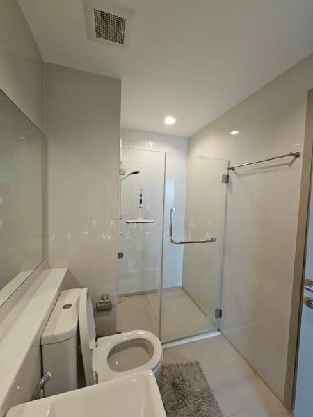 Life Ladprao, Bangkok, 992 Ladprao Road, Jom Phon, Chatuchak, Bangkok, 2 Bedrooms, 49 sqm, Condo For Rent, by Tanapat Jitwatcharakomol, 500375402 - DDproperty.com