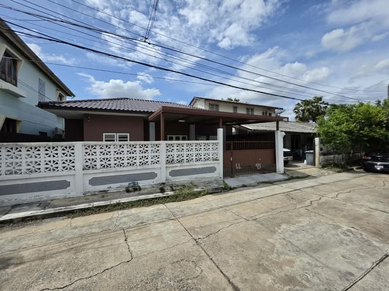 Thaninthon Village, Bangkok, Don Mueang, Don Mueang, Bangkok, 3 Bedrooms, 172 sqm, Single Detached House For Rent, by สมเกียรติ แซ่ตั้ง, 500375404 - DDproperty.com
