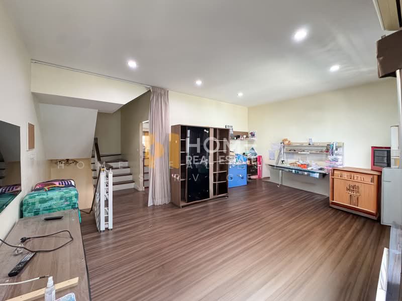 Town Avenue Srinagarindra : ทาวน์ อเวนิว ศรีนครินทร์, กรุงเทพ, ซอยอ่อนนุช 68, สวนหลวง, กรุงเทพ, 195 ตร.ม., ทาวน์เฮ้าส์ ขาย, โดย HOME Real Estate Service, 500375412 - DDproperty.com