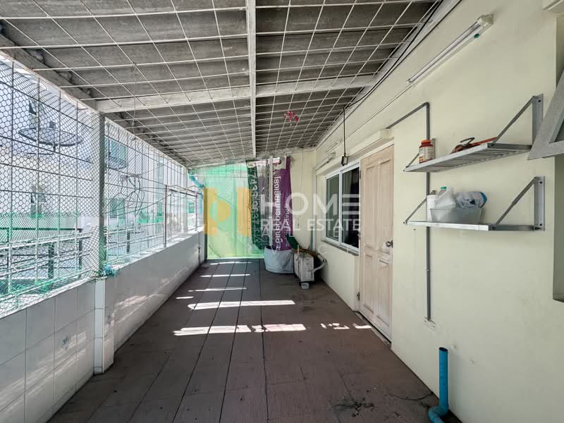 Town Avenue Srinagarindra, Bangkok, Soi On Nut 68, Suan Luang, Bangkok, 3 Bedrooms, 195 sqm, Townhouse For Sale, by HOME Real Estate Service, 500375412 - DDproperty.com