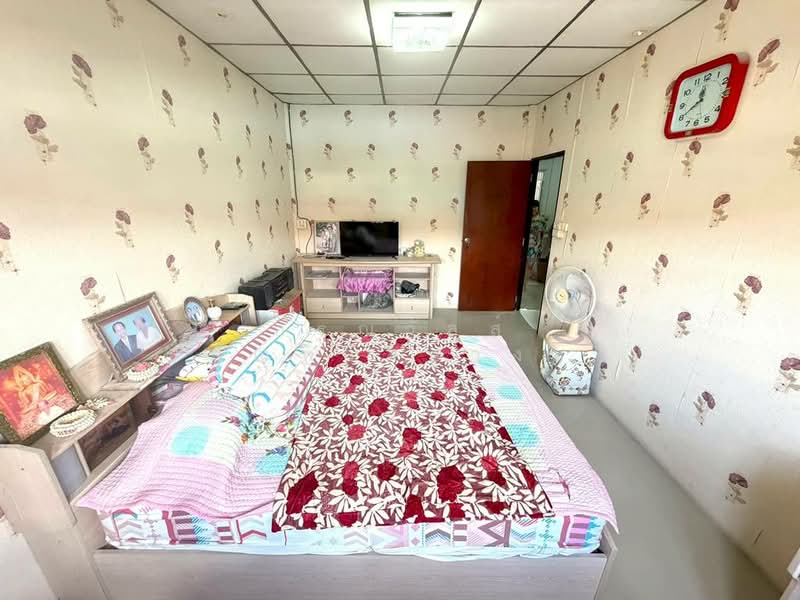 ขาย ทาวน์เฮ้าส์ หมู่บ้าน หรรษา เพชรเกษม 81/6, Bangkok, Nong Kang Plu, Nong Khaem, Bangkok, 3 Bedrooms, 90 sqm, Townhouse For Sale, by กรณวัสส์ กัณฑวัสส์วงส์, 500375417 - DDproperty.com