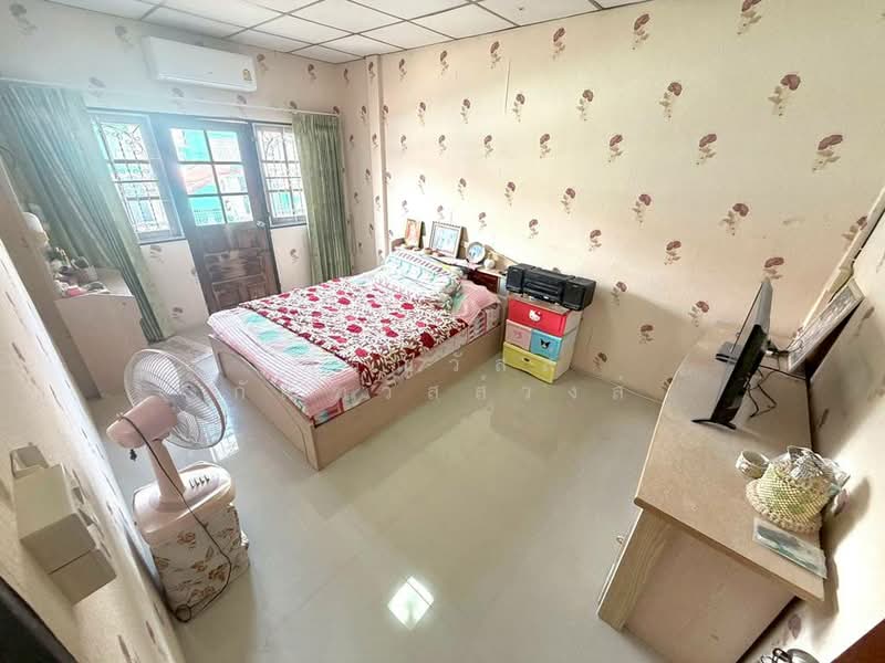 ขาย ทาวน์เฮ้าส์ หมู่บ้าน หรรษา เพชรเกษม 81/6, กรุงเทพ, หนองค้างพลู, หนองแขม, กรุงเทพ, 90 ตร.ม., ทาวน์เฮ้าส์ ขาย, โดย กรณวัสส์ กัณฑวัสส์วงส์, 500375417 - DDproperty.com