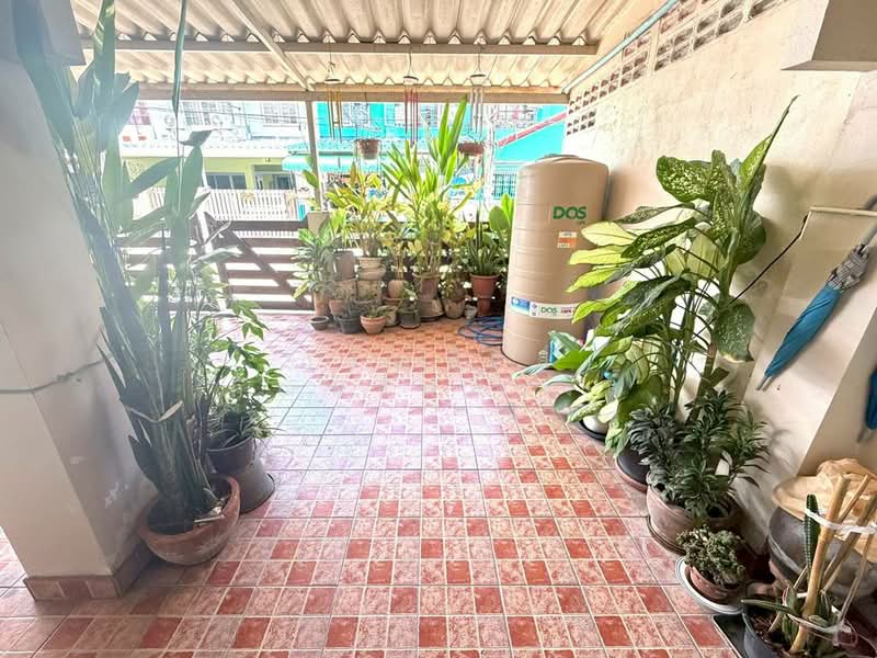 ขาย ทาวน์เฮ้าส์ หมู่บ้าน หรรษา เพชรเกษม 81/6, Bangkok, Nong Kang Plu, Nong Khaem, Bangkok, 3 Bedrooms, 90 sqm, Townhouse For Sale, by กรณวัสส์ กัณฑวัสส์วงส์, 500375417 - DDproperty.com