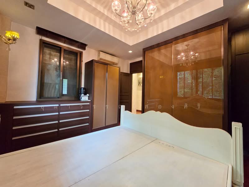 Nusasiri Satorn – Pinklao, Bangkok, Ratchaphruek Road, Bang Ra Mat, Taling Chan, Bangkok, 4 Bedrooms, 376 sqm, Single Detached House For Sale, by อุมาวรรณ ส่องศิริ, 500375515 - DDproperty.com