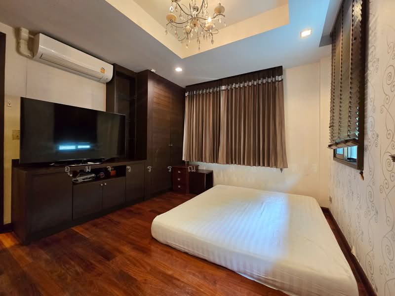 Nusasiri Satorn – Pinklao, Bangkok, Ratchaphruek Road, Bang Ra Mat, Taling Chan, Bangkok, 4 Bedrooms, 376 sqm, Single Detached House For Sale, by อุมาวรรณ ส่องศิริ, 500375515 - DDproperty.com