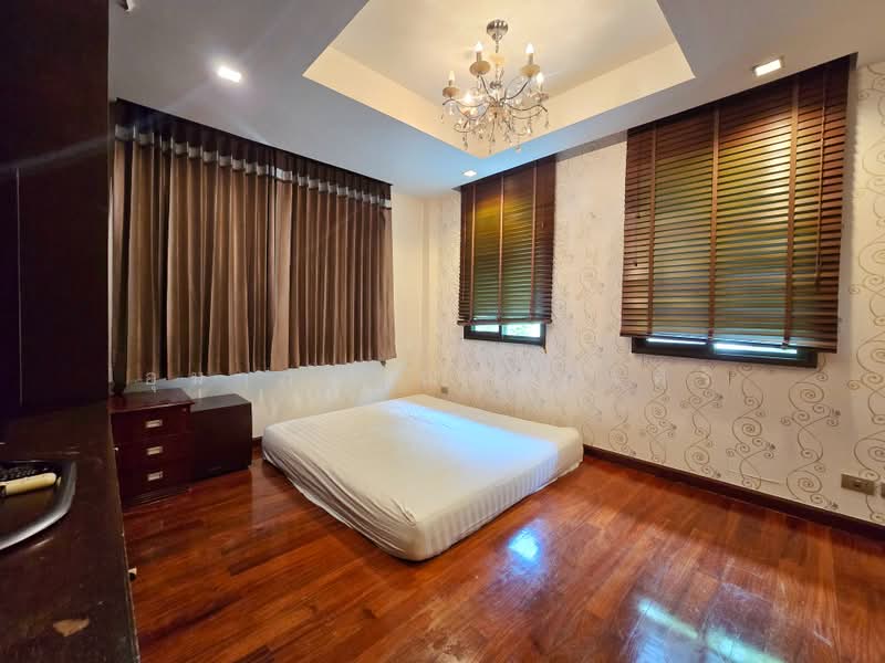 Nusasiri Satorn – Pinklao, Bangkok, Ratchaphruek Road, Bang Ra Mat, Taling Chan, Bangkok, 4 Bedrooms, 376 sqm, Single Detached House For Sale, by อุมาวรรณ ส่องศิริ, 500375515 - DDproperty.com