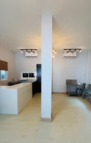 House for RENT, กรุงเทพ, ยานนาวา, สาทร, กรุงเทพ, 152 ตร.ม., ตึกแถว-อาคารพาณิชย์ ให้เช่า, โดย Vichai Annavakulthorn, 500375587 - DDproperty.com