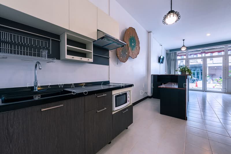 Rare 3BR Shophouse for Sale in Kata Beach Center, Phuket Investment Hotspot, Phuket, Karon, Muang Phuket, Phuket, 3 Bedrooms, 160 sqm, Townhouse For Sale, by Fazwaz (Thailand) Co., Ltd., 500375632 - DDproperty.com