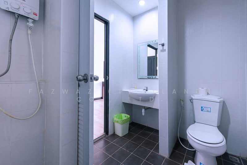 Rare 3BR Shophouse for Sale in Kata Beach Center, Phuket Investment Hotspot, Phuket, Karon, Muang Phuket, Phuket, 3 Bedrooms, 160 sqm, Townhouse For Sale, by Fazwaz (Thailand) Co., Ltd., 500375632 - DDproperty.com