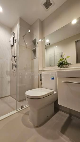 Life Asoke Hype, Bangkok, 339 Chaturathit Rd, Makkasan, Ratchathewi, Bangkok, 1 Bedroom, 36 sqm, Condo For Rent, by Tanapat Jitwatcharakomol, 500375648 - DDproperty.com