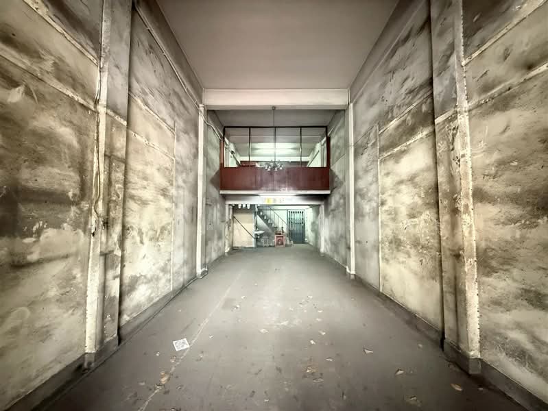 อาคารพาณิชย์ 4.5 ชั้น 17 ตร.ว. ใกล้โรงพยาบาลบางโพ ใกล้ MRT บางโพ ถนนประชาราษฎร์สาย1, Bangkok, ถนนประชาราษฎร์สาย1, Bang Sue, Bangkok, , 180 sqm, Shophouse For Sale, by คุณ วนิดา แสนทวีสุข (นิ), 500375674 - DDproperty.com