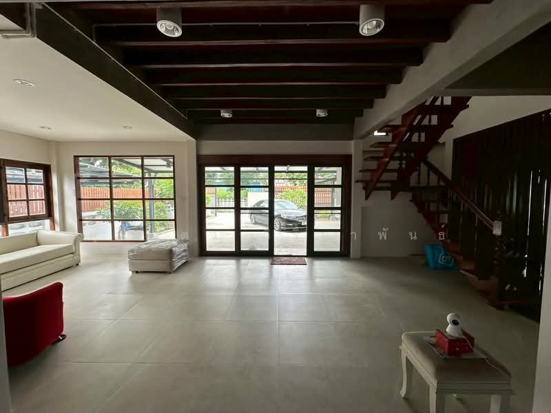 FOR SALE: Spacious 2-Storey Detached House in Mittraphap Village, Srinakarin 38, Bangkok, Nong Bon, Prawet, Bangkok, 3 Bedrooms, 200 sqm, Single Detached House For Sale, by Tang Wiriyapan, 500375695 - DDproperty.com