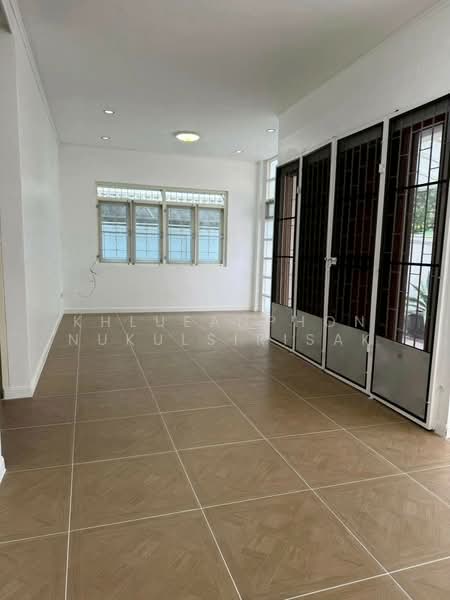 บ้าน 3-ห้องนอน, กรุงเทพ, คลองตันเหนือ, วัฒนา, กรุงเทพ, 160 ตร.ม., บ้านเดี่ยว ให้เช่า, โดย Khlueanphon Nukulsirisak, 500375698 - DDproperty.com