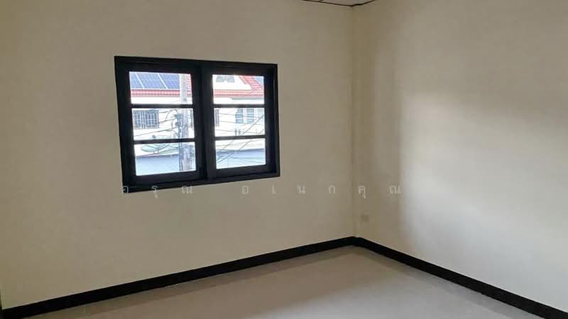 Suetrong Rattanathibet Village, Nonthaburi, Soi Moo Baan Suetrong Rattanathibet 2 2, Sai Ma, Muang Nonthaburi, Nonthaburi, 3 Bedrooms, 150 sqm, Townhouse For Rent, by อรุณ อเนกคุณะ, 500375748 - DDproperty.com