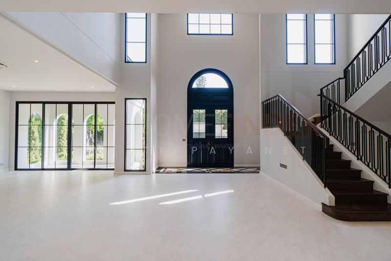 Narasiri Victoire Krungthep Kreetha, Bangkok, Hua Mak, Bang Kapi, Bangkok, 4 Bedrooms, 543 sqm, Single Detached House For Sale, by Kay Tippayanet, 500375777 - DDproperty.com