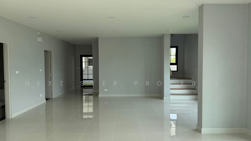 Centro Bangna, Samut Prakan, 111 Soi 3, Bang Kaeo, Bang Plee, Samut Prakan, 4 Bedrooms, 303 sqm, Single Detached House For Rent, by Sunny Next step, 500375780 - DDproperty.com