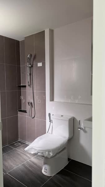 Centro Bangna, Samut Prakan, 111 Soi 3, Bang Kaeo, Bang Plee, Samut Prakan, 4 Bedrooms, 303 sqm, Single Detached House For Rent, by Sunny Next step, 500375780 - DDproperty.com
