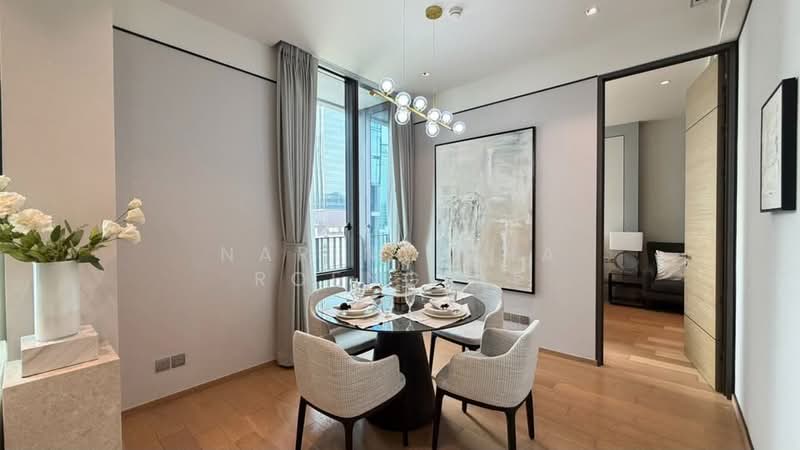 28 Chidlom, Bangkok, 28 Chit Lom Alley, Lumphini, Pathum Wan, Bangkok, 2 Bedrooms, 90 sqm, Condo For Rent, by Narinthira Roengrit, 500375806 - DDproperty.com