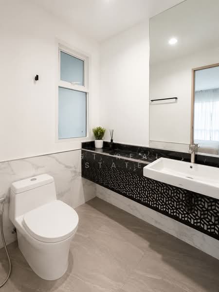 2-Storey Private Pool House in Soi Saiyuan, Rawai, ภูเก็ต, ราไวย์, เมืองภูเก็ต, ภูเก็ต, 200 ตร.ม., บ้านแฝด ให้เช่า, โดย Zest Real Estate, 500375836 - DDproperty.com