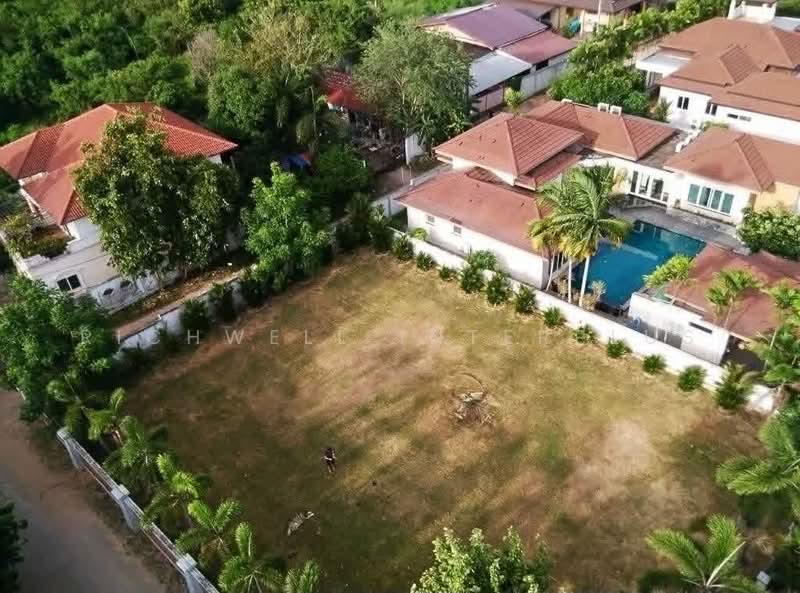 Land for sale in Pattaya, 192 sq.wa, corner plot, ideal for a luxury pool villa – premium, Chon Buri (Pattaya), Nong Pru, Bang Lamung (Pattaya), Chon Buri (Pattaya), , 768 sqm, Land For Sale, by RICHWELL INTERPLUS, 500375841 - DDproperty.com