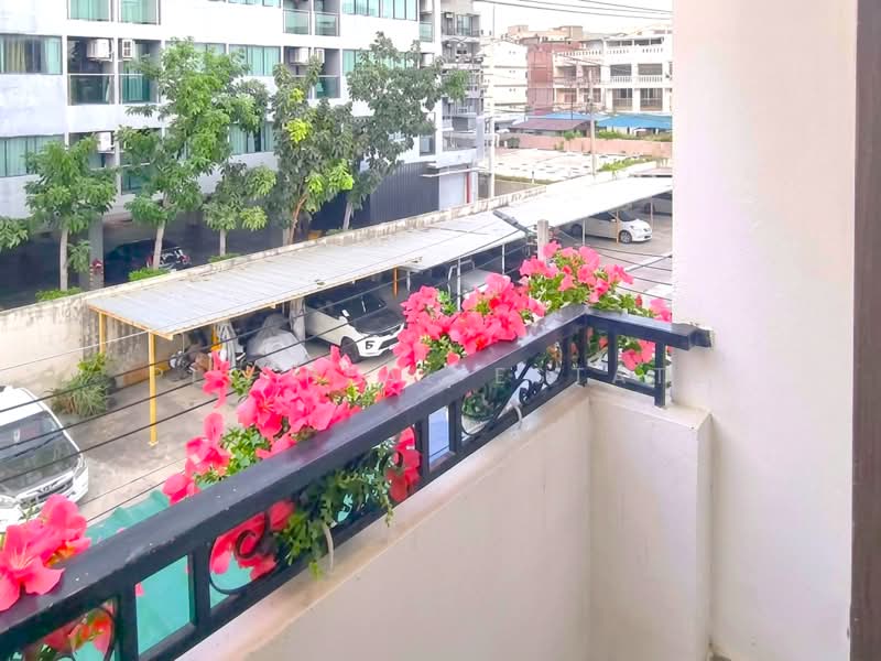 3 Storey Townhouse for Sale South Pattaya City Center, Chon Buri (Pattaya), Bang Lamung, Bang Lamung (Pattaya), Chon Buri (Pattaya), 4 Bedrooms, 216 sqm, Townhouse For Sale, by PLC Real Estate, 500375855 - DDproperty.com