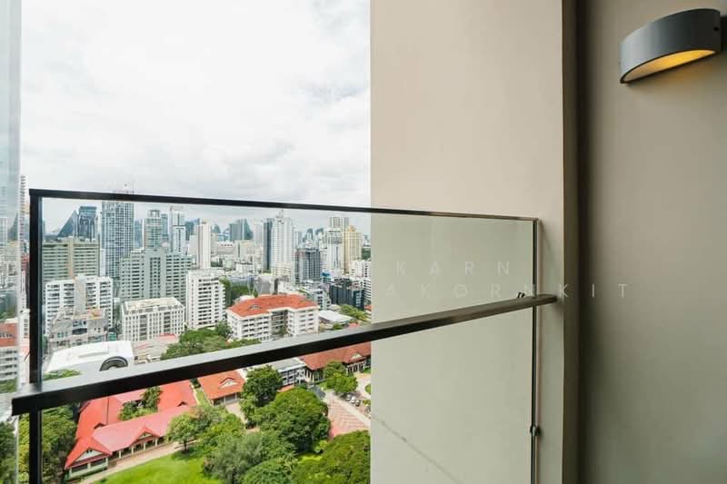 The Esse Asoke, Bangkok, 333 Soi Sukhumvit 21, Sukhumvit Road, Khlongtoei Nua, Watthana, Bangkok, 1 Bedroom, 47 sqm, Condo For Rent, by Nitchakarn Wanitwichakornkit, 500375860 - DDproperty.com