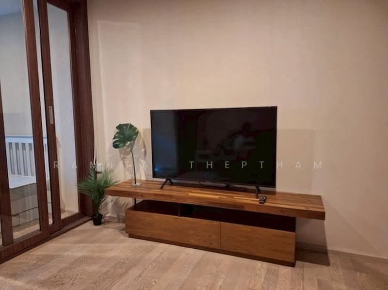 Noble Solo, Bangkok, 988 Thong Lo, Khlong Tan Nua, Watthana, Bangkok, 1 Bedroom, 40 sqm, Condo For Rent, by Ramita Theptham, 500375873 - DDproperty.com