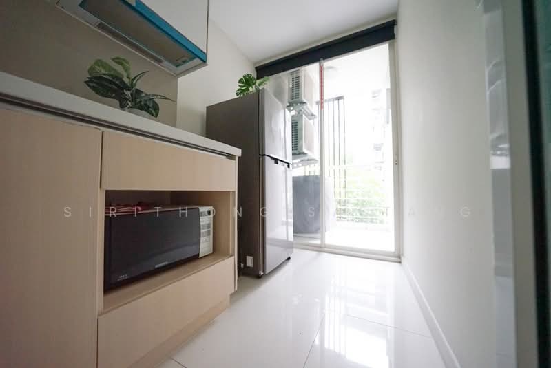 Elements Srinakarin, Bangkok, 43-1 Soi Supaphong 3, Intersection 4, Srinakarin Road, Nong Bon, Prawet, Bangkok, 1 Bedroom, 38 sqm, Condo For Rent, by Sirithong Saetang, 500375897 - DDproperty.com