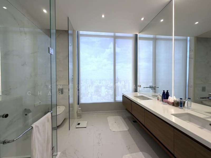 The Esse Asoke, Bangkok, 333 Soi Sukhumvit 21, Sukhumvit Road, Khlongtoei Nua, Watthana, Bangkok, 3 Bedrooms, 207 sqm, Condo For Sale, by Knight Frank Chartered (Thailand) Co.,Ltd, 500375903 - DDproperty.com