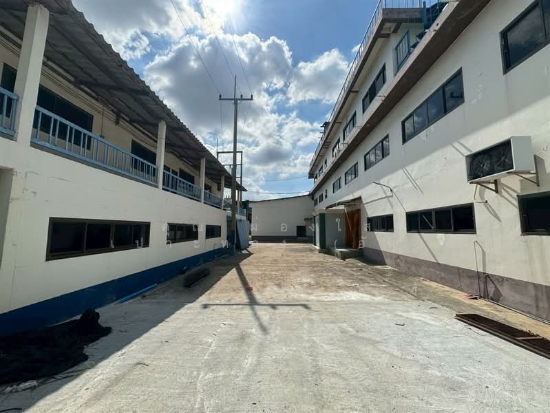 ที่ดิน+โรงงาน 203 ตร.ว. ซอยฟาร์มกระต่าย บางกระเจ้า สมุทรสาคร, สมุทรสาคร, ถนนพระราม2, บางกระเจ้า, เมืองสมุทรสาคร, สมุทรสาคร, 3,000 ตร.ม., โกดัง-โรงงาน ขาย, โดย คุณ ผ่องใส เปาะทอง (อัญ), 500375906 - DDproperty.com