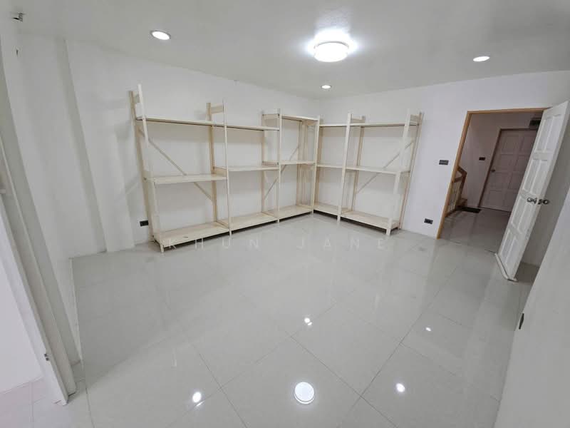 ทาวน์โฮม ให้เช่า อยู่ทาวน์อินทาวน์ (SPSJP441), กรุงเทพ, ทาวน์อินทาวน์ ซอย 6, พลับพลา, วังทองหลาง, กรุงเทพ, 160 ตร.ม., ทาวน์เฮ้าส์ ให้เช่า, โดย Khun Jane, 500375911 - DDproperty.com