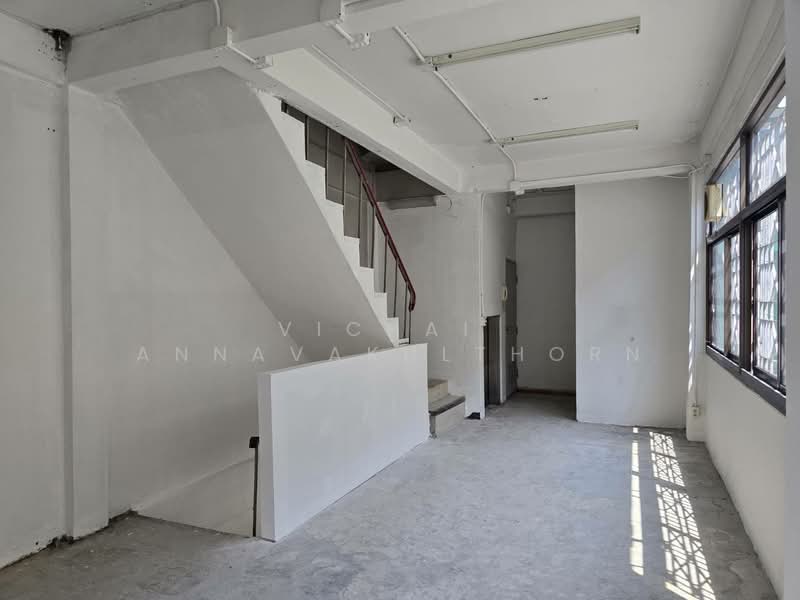 THE RANDERY BURAH MAKAN COMPANY LIMITED, Bangkok, Suriyawong, Bang Rak, Bangkok, , 338 sqm, Shophouse For Rent, by Vichai Annavakulthorn, 500375934 - DDproperty.com