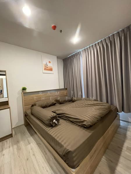XT Huaikhwang, Bangkok, 244 Ratchadaphisek Road, Huai Khwang, Bangkok, 1 Bedroom, 35 sqm, Condo For Rent, by Ramita Theptham, 500375951 - DDproperty.com