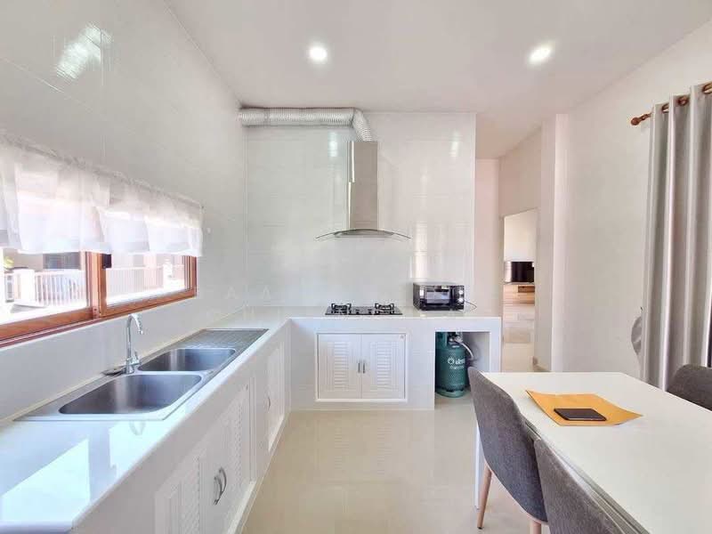 บ้านใกล้โรงเรียนสาธิตแห่งมหาวิทยาลัยรังสิตเชียงใหม่ เพียง 5 นาที ค่าเช่า 20,000 บาท/เดือน No.14H1098, เชียงใหม่, บ้านแหวน, หางดง, เชียงใหม่, 100 ตร.ม., บ้านเดี่ยว ให้เช่า, โดย Baandeedee Chiangmai, 500375960 - DDproperty.com