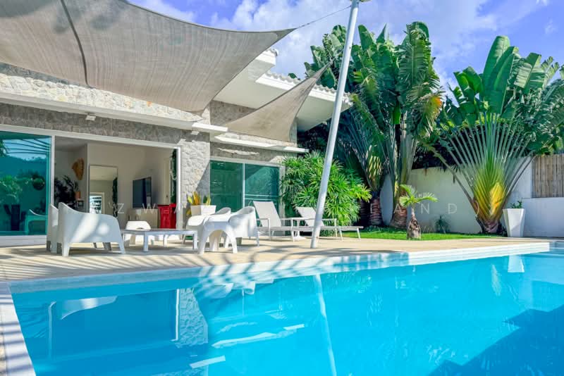 Freehold 3BR Pool Villa with Jacuzzi in Maenam Koh Samui Investment, Surat Thani, Mae Nam, Ko Samui, Surat Thani, 3 Bedrooms, 150 sqm, Villa For Sale, by Fazwaz (Thailand) Co., Ltd., 500375964 - DDproperty.com