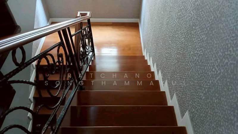 The Legend Sathorn-Narathiwas, Bangkok, 398 Nonsi Rd, Chong Nonsi, Yan Nawa, Bangkok, 4 Bedrooms, 480 sqm, Townhouse For Rent, by Ratchanon Songthammakul, 500376013 - DDproperty.com
