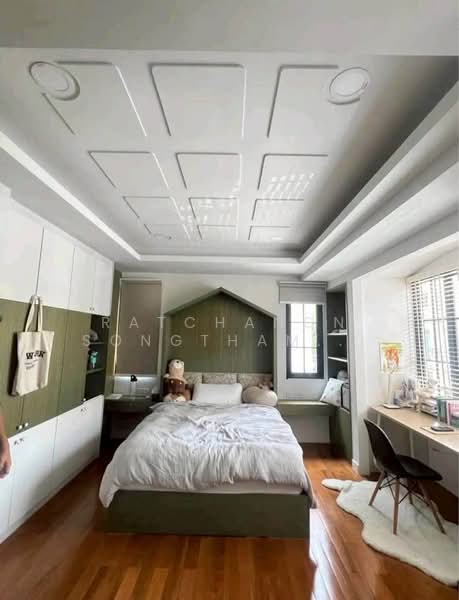 The Legend Sathorn-Narathiwas, Bangkok, 398 Nonsi Rd, Chong Nonsi, Yan Nawa, Bangkok, 4 Bedrooms, 480 sqm, Townhouse For Rent, by Ratchanon Songthammakul, 500376013 - DDproperty.com