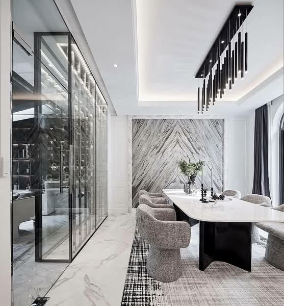 Luxury house Ekkamai 22, Bangkok, สุขุมวิท, Khlong Tan Nua, Watthana, Bangkok, 4 Bedrooms, 500 sqm, Single Detached House For Sale, by Shori Asset Group Co., Ltd., 500376033 - DDproperty.com