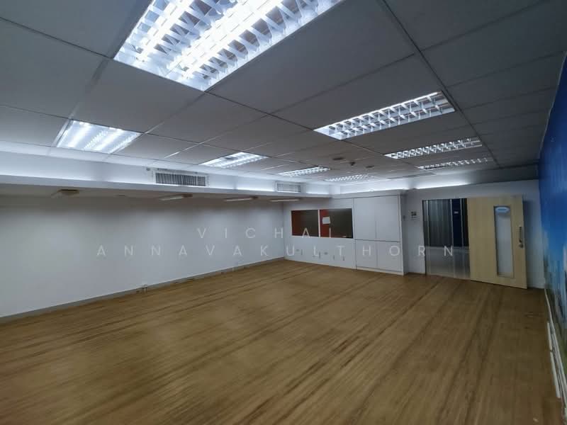 Kaow Pullsup Building, Bangkok, Jom Phon, Chatuchak, Bangkok, , 137 sqm, Office Space For Rent, by Vichai Annavakulthorn, 500376037 - DDproperty.com