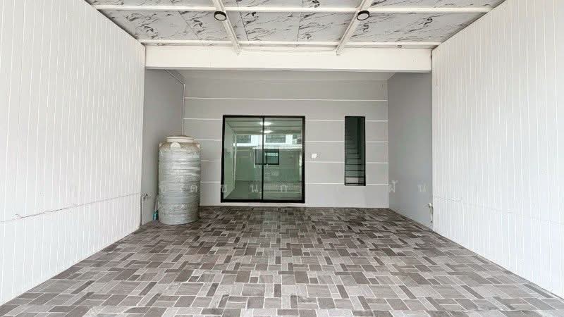 Modi Villa Bangna : โมดิ วิลล่า บางนา, สมุทรปราการ, ถนนบางนา-ตราด, บางเสาธง, สมุทรปราการ, 120 ตร.ม., ทาวน์เฮ้าส์ ขาย, โดย คุณ ชิดชนก ( ฝัน ), 500376044 - DDproperty.com
