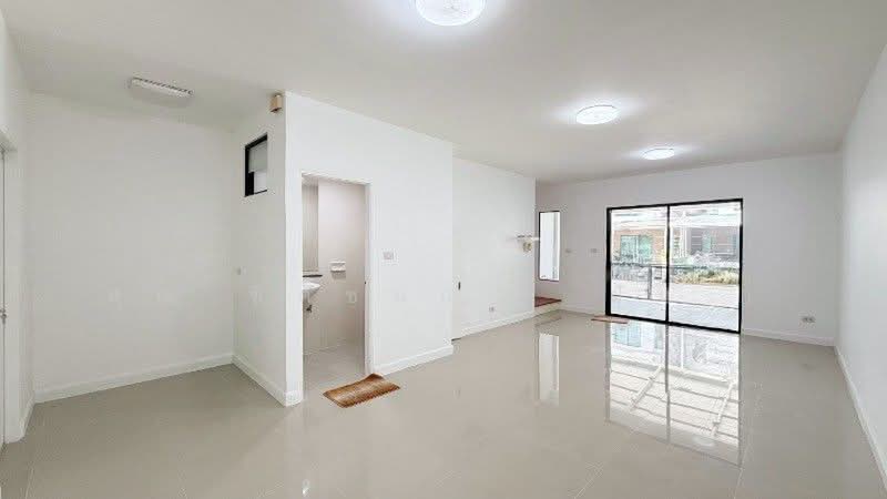 Modi Villa Bangna : โมดิ วิลล่า บางนา, สมุทรปราการ, ถนนบางนา-ตราด, บางเสาธง, สมุทรปราการ, 120 ตร.ม., ทาวน์เฮ้าส์ ขาย, โดย คุณ ชิดชนก ( ฝัน ), 500376044 - DDproperty.com