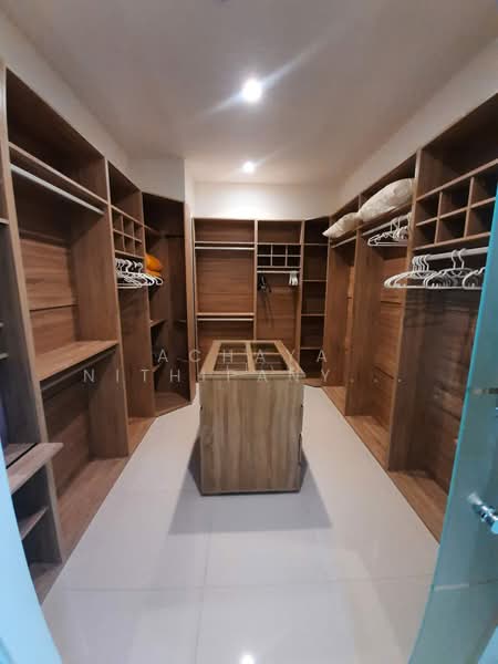 Baan Sathorn Chao Phraya, Bangkok, 931 Charoen Nakhon 15 A Alley, Khlong Ton Sai, Khlong San, Bangkok, 3 Bedrooms, 235 sqm, Condo For Rent, by Achaya Nithipanyawong, 500376092 - DDproperty.com