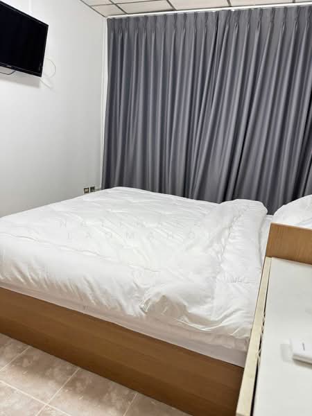 Witthayu Complex, Bangkok, 1673 New Petchaburi Road, Makkasan, Ratchathewi, Bangkok, 2 Bedrooms, 80 sqm, Condo For Rent, by Natthapong Laomahong, 500376122 - DDproperty.com