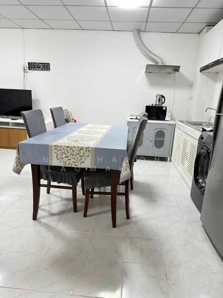 Witthayu Complex, Bangkok, 1673 New Petchaburi Road, Makkasan, Ratchathewi, Bangkok, 2 Bedrooms, 80 sqm, Condo For Rent, by Natthapong Laomahong, 500376122 - DDproperty.com