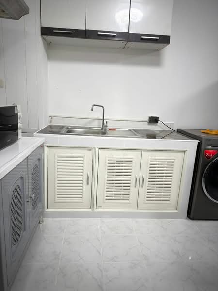 Witthayu Complex, Bangkok, 1673 New Petchaburi Road, Makkasan, Ratchathewi, Bangkok, 2 Bedrooms, 80 sqm, Condo For Rent, by Natthapong Laomahong, 500376122 - DDproperty.com
